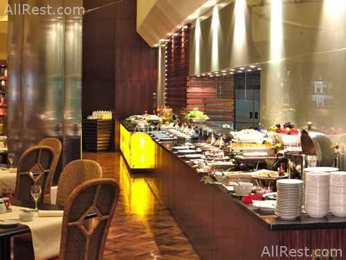 Renaissance Hotel Dubai 10